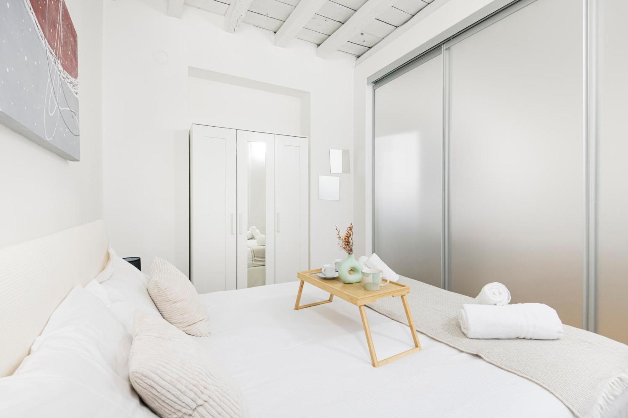 Amazing, New & Fully Furnished Studio In Duomo Milaan Buitenkant foto